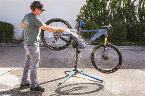 How to Clean Mountain Bike: A Journey Through Mud and Metaphors